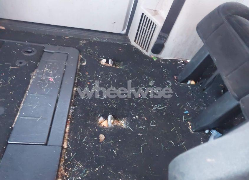 Photo 6 of 2014 Dodge Grand CARAVAN SE (VIN 2C4RDGBG8ER274333)