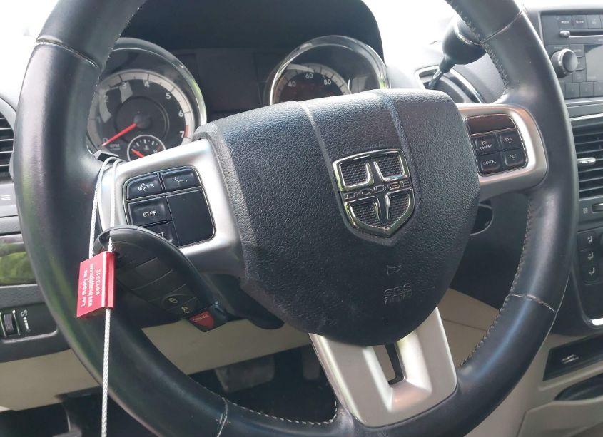 Photo 11 of 2015 Dodge Grand CARAVAN SE (VIN 2C4RDGBG8FR524610)