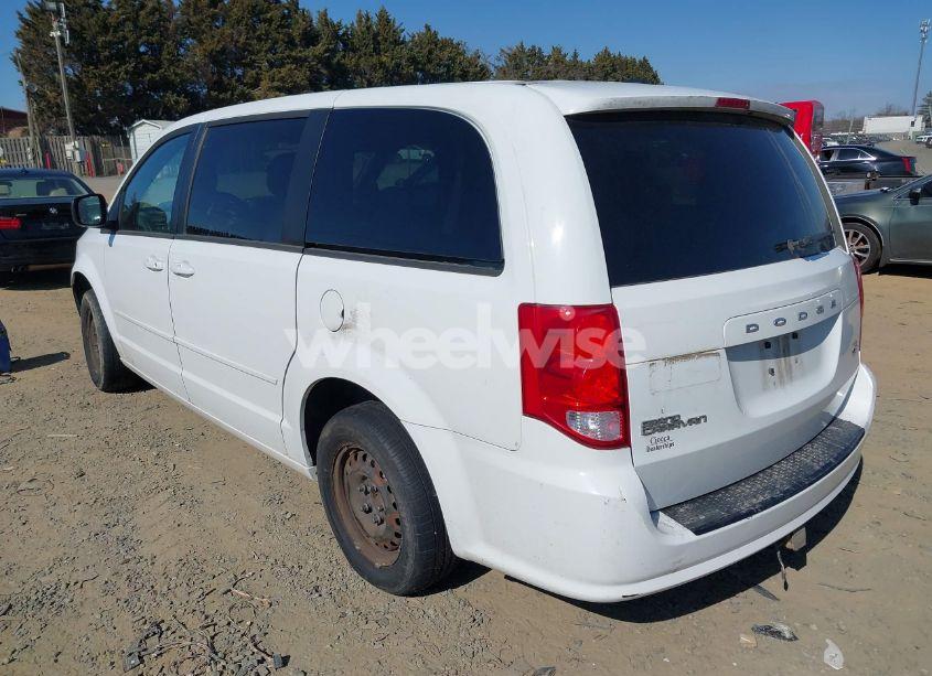 Photo 3 of 2015 Dodge Grand CARAVAN SE (VIN 2C4RDGBG8FR580885)