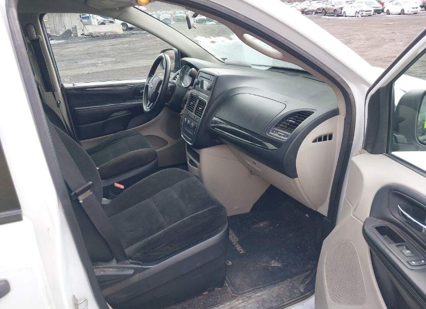 Photo 5 of 2015 Dodge Grand CARAVAN AMERICAN VALUE PKG (VIN 2C4RDGBG8FR587495)