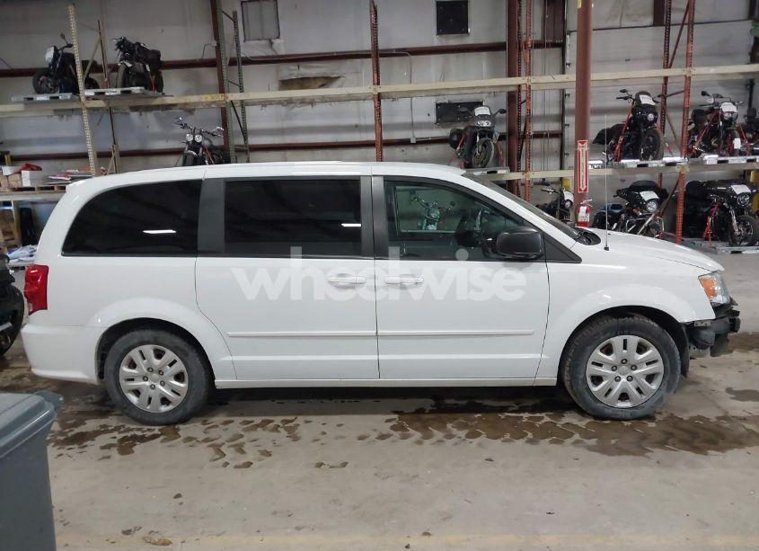 Photo 14 of 2015 Dodge Grand CARAVAN SE (VIN 2C4RDGBG8FR647890)
