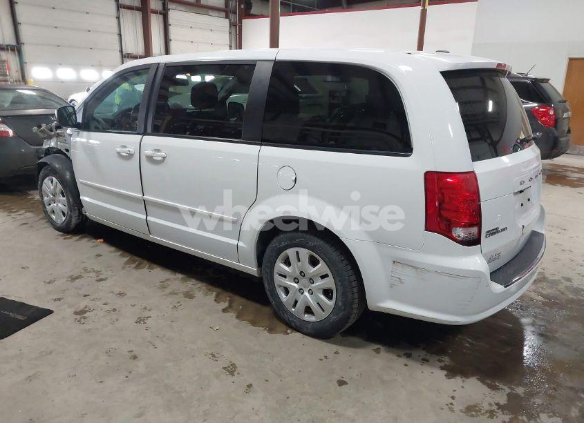 Photo 3 of 2015 Dodge Grand CARAVAN SE (VIN 2C4RDGBG8FR647890)