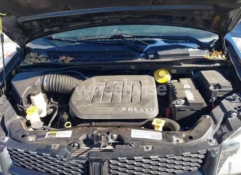 Photo 10 of 2015 Dodge Grand CARAVAN SE (VIN 2C4RDGBG8FR651342)