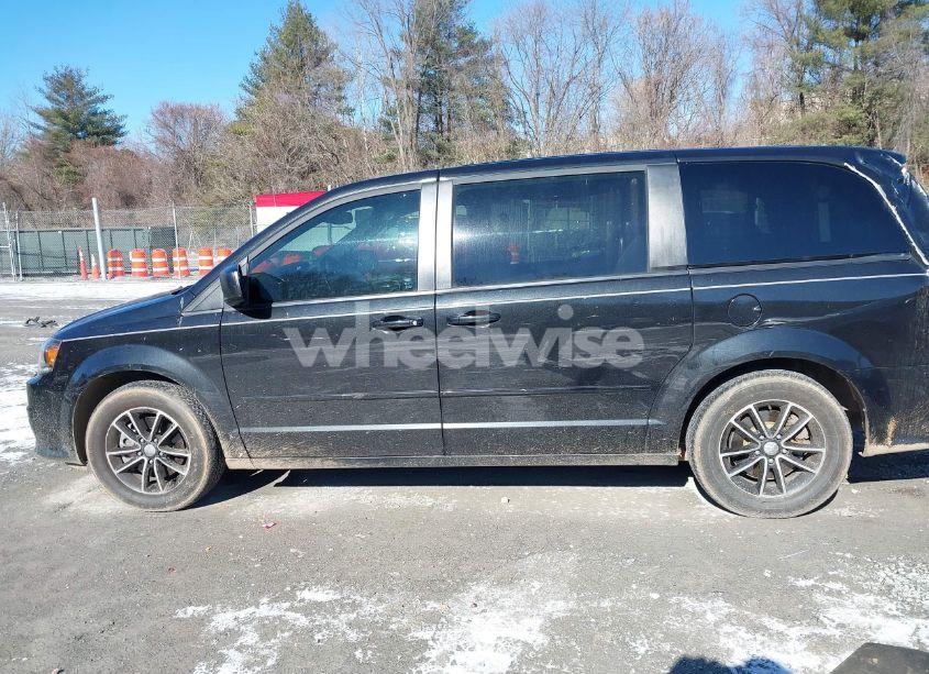 Photo 14 of 2015 Dodge Grand CARAVAN SE (VIN 2C4RDGBG8FR651342)