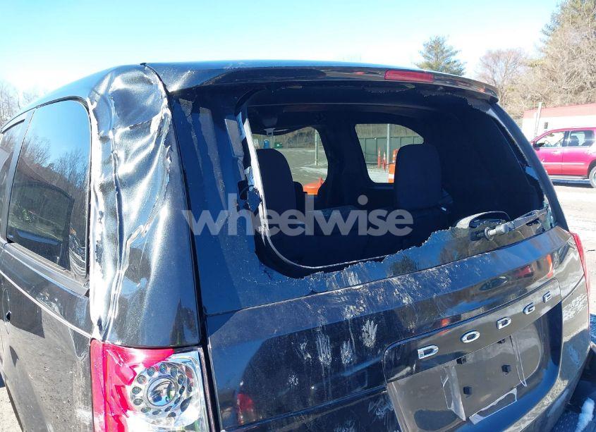 Photo 6 of 2015 Dodge Grand CARAVAN SE (VIN 2C4RDGBG8FR651342)