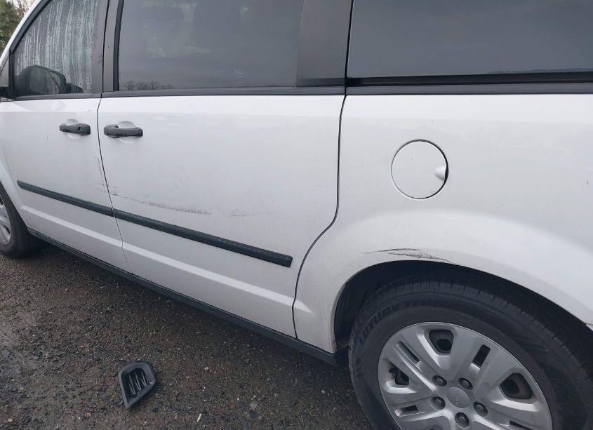 Photo 6 of 2015 Dodge Grand CARAVAN AMERICAN VALUE PKG (VIN 2C4RDGBG8FR704914)