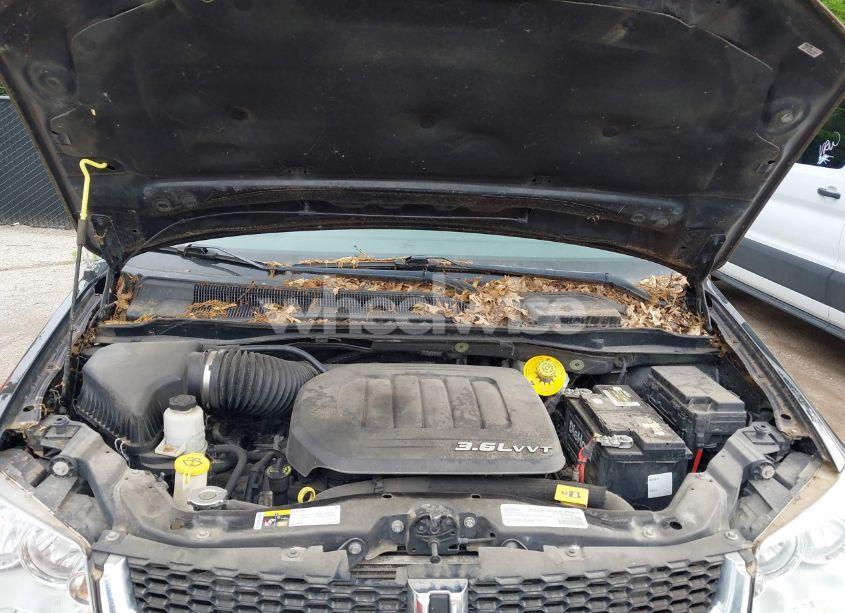 Photo 10 of 2015 Dodge Grand CARAVAN SE (VIN 2C4RDGBG8FR711491)