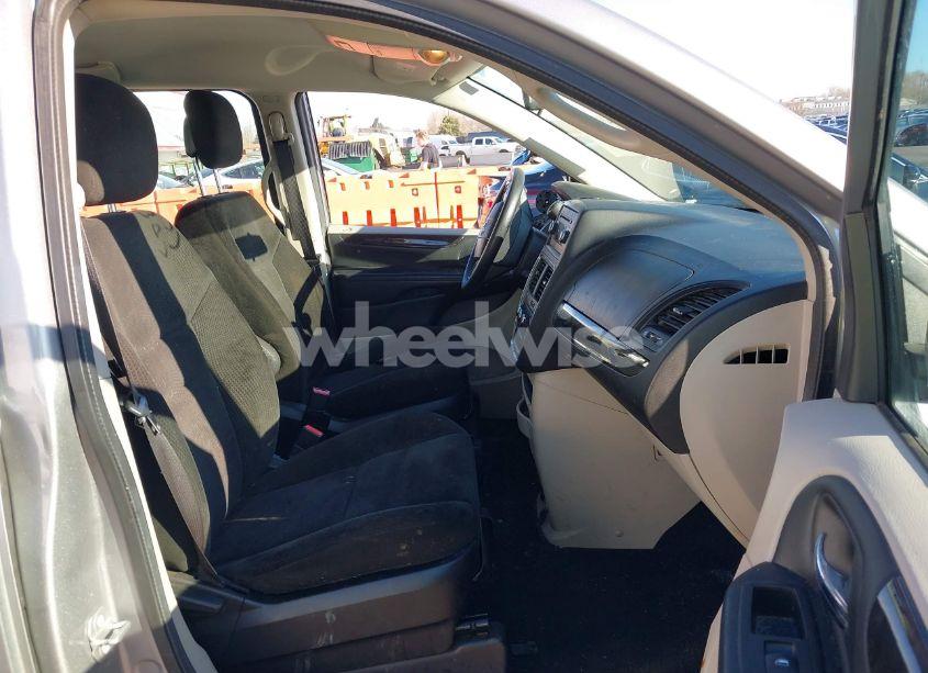 Photo 5 of 2015 Dodge Grand CARAVAN AMERICAN VALUE PKG (VIN 2C4RDGBG8FR747861)