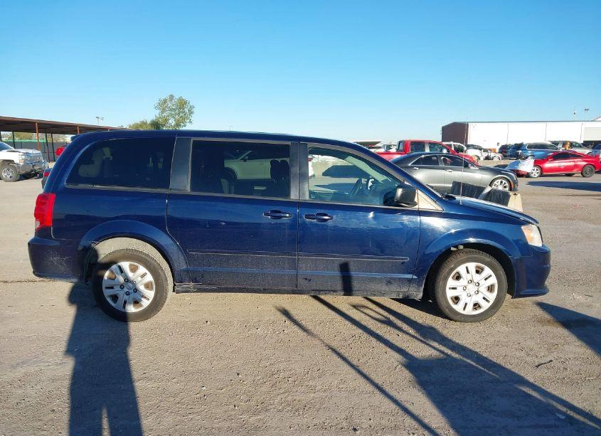 Photo 13 of 2016 Dodge Grand CARAVAN SE (VIN 2C4RDGBG8GR122488)