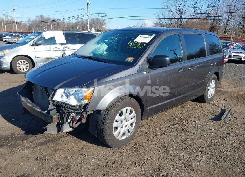 Photo 2 of 2016 Dodge Grand CARAVAN SE (VIN 2C4RDGBG8GR153675)