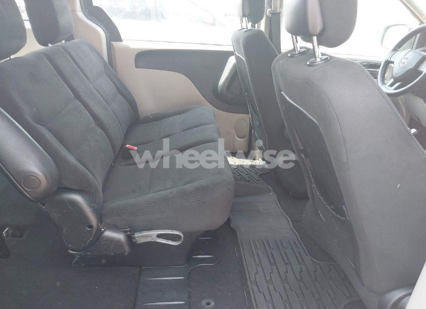 Photo 8 of 2016 Dodge Grand CARAVAN AMERICAN VALUE PKG (VIN 2C4RDGBG8GR211378)