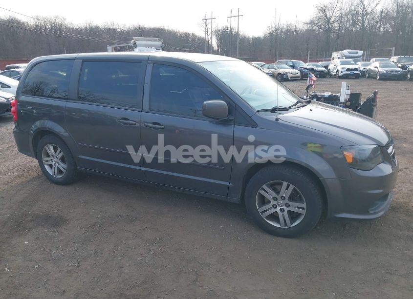 2016 Dodge Grand CARAVAN SE PLUS (VIN 2C4RDGBG8GR218752) main photo