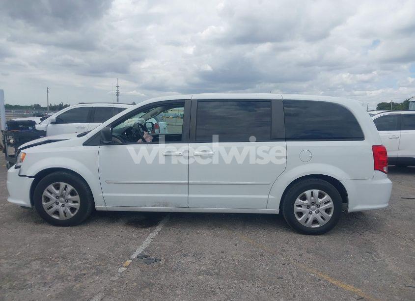 Photo 15 of 2016 Dodge Grand CARAVAN SE (VIN 2C4RDGBG8GR249340)
