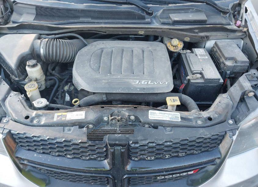 Photo 10 of 2016 Dodge Grand CARAVAN SE PLUS (VIN 2C4RDGBG8GR256451)