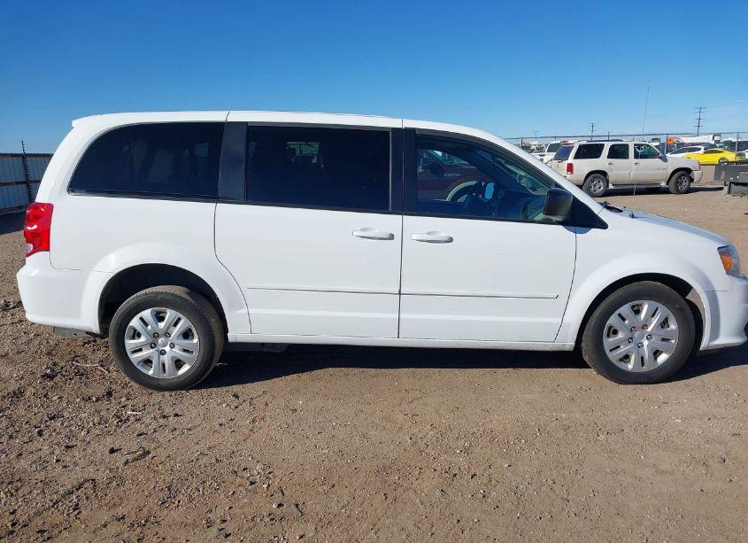 Photo 13 of 2016 Dodge Grand CARAVAN SE (VIN 2C4RDGBG8GR262931)
