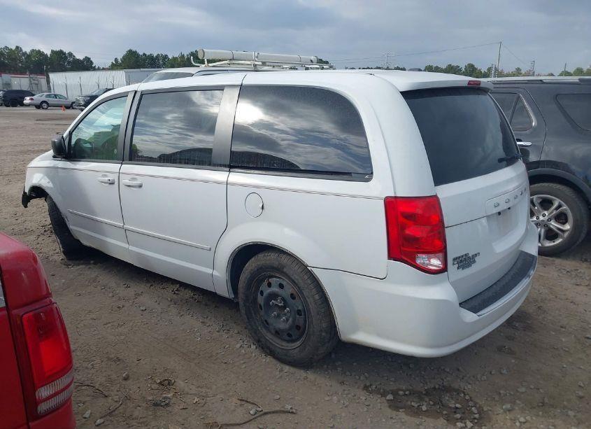 Photo 3 of 2016 Dodge Grand CARAVAN SE (VIN 2C4RDGBG8GR341046)