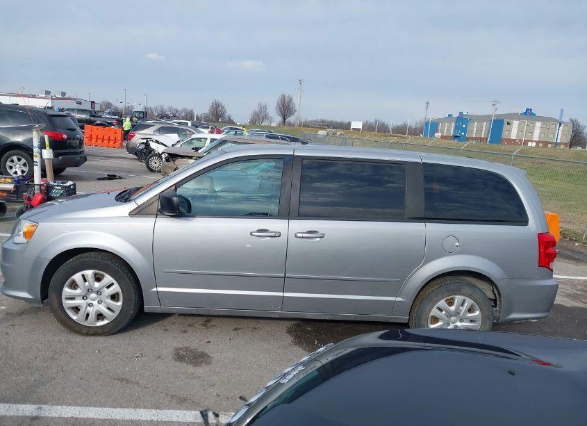 Photo 14 of 2016 Dodge Grand CARAVAN SE (VIN 2C4RDGBG8GR387332)