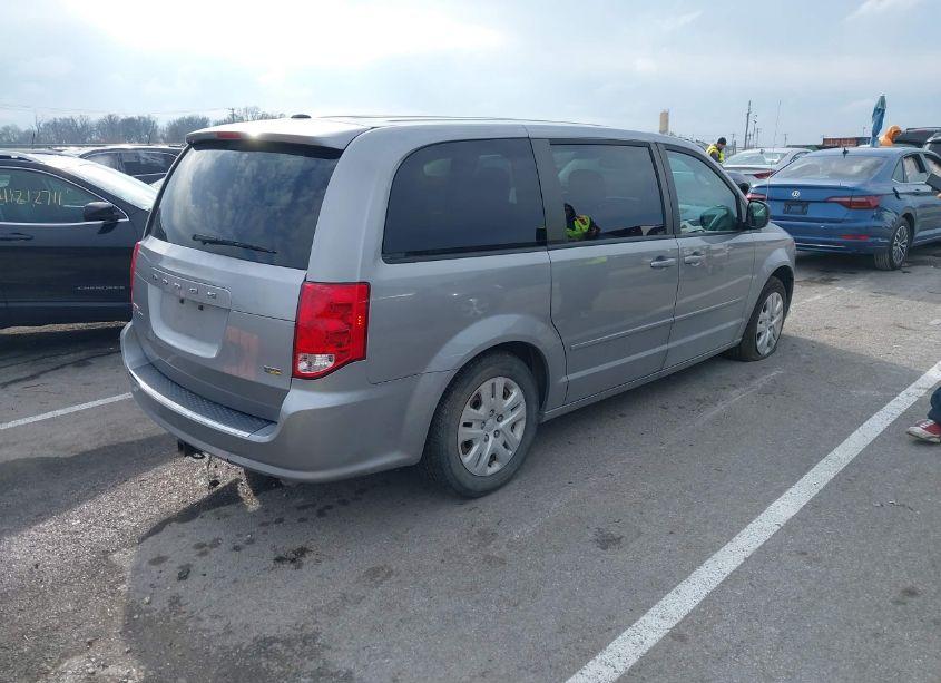 Photo 4 of 2016 Dodge Grand CARAVAN SE (VIN 2C4RDGBG8GR387332)