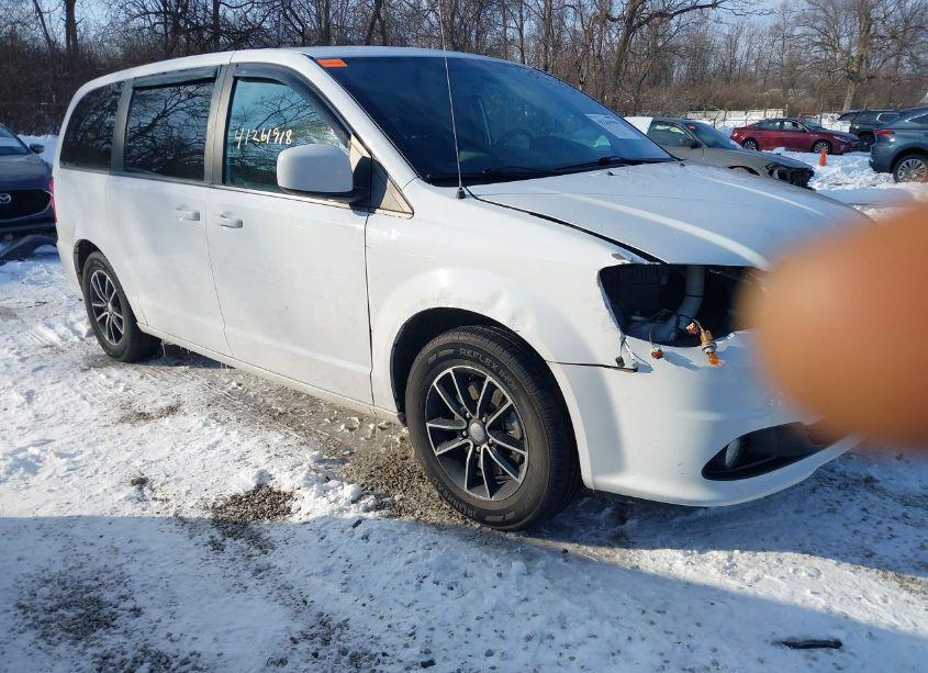 2018 Dodge Grand CARAVAN SE PLUS (VIN 2C4RDGBG8JR153389) main photo