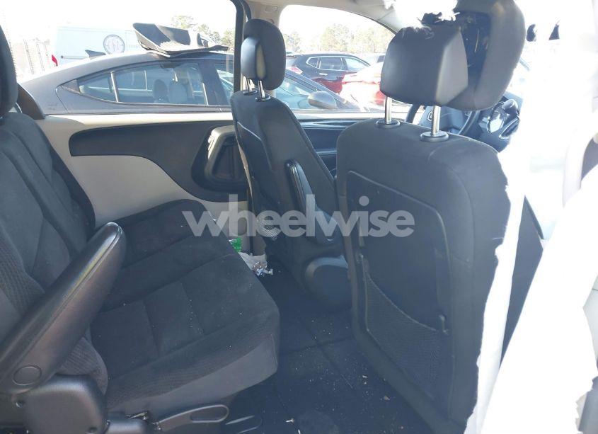 Photo 8 of 2018 Dodge Grand CARAVAN SE (VIN 2C4RDGBG8JR165980)