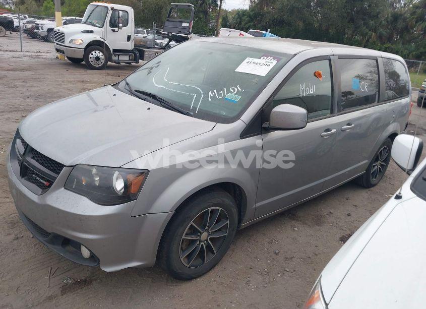 Photo 2 of 2018 Dodge Grand CARAVAN SE PLUS (VIN 2C4RDGBG8JR200422)