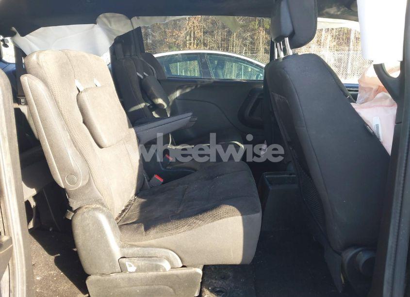 Photo 8 of 2018 Dodge Grand CARAVAN SE PLUS (VIN 2C4RDGBG8JR222324)