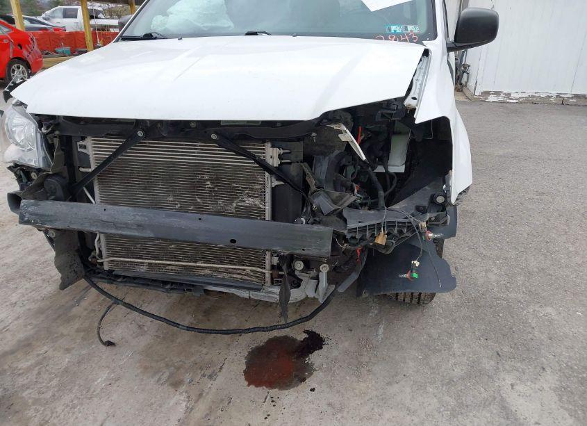 Photo 6 of 2019 Dodge Grand CARAVAN SE (VIN 2C4RDGBG8KR623843)