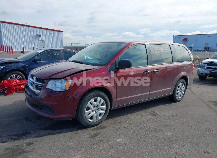 Photo 2 of 2019 Dodge Grand CARAVAN SE (VIN 2C4RDGBG8KR637158)