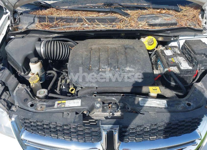 Photo 10 of 2019 Dodge Grand CARAVAN SE (VIN 2C4RDGBG8KR646829)