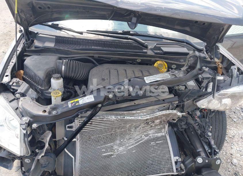 Photo 10 of 2019 Dodge Grand CARAVAN SE (VIN 2C4RDGBG8KR745540)