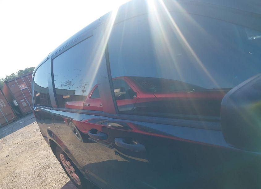 Photo 13 of 2019 Dodge Grand CARAVAN SE (VIN 2C4RDGBG8KR770390)