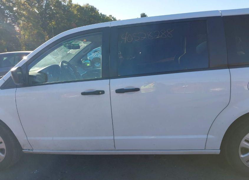 Photo 14 of 2019 Dodge Grand CARAVAN SE (VIN 2C4RDGBG8KR792308)