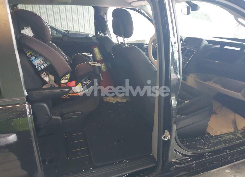 Photo 8 of 2019 Dodge Grand CARAVAN SE (VIN 2C4RDGBG8KR805963)