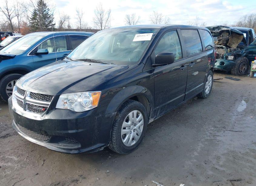 Photo 2 of 2019 Dodge Grand CARAVAN SE (VIN 2C4RDGBG8KR806272)
