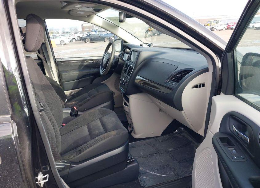 Photo 5 of 2019 Dodge Grand CARAVAN SE (VIN 2C4RDGBG8KR806272)