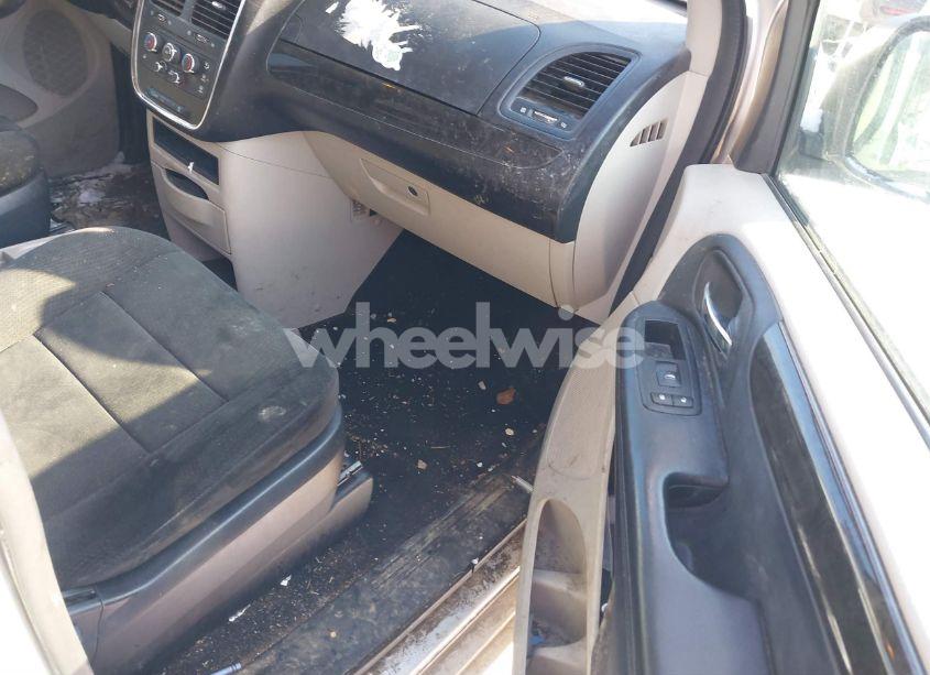 Photo 5 of 2012 Dodge Grand CARAVAN SE/AVP (VIN 2C4RDGBG9CR161665)