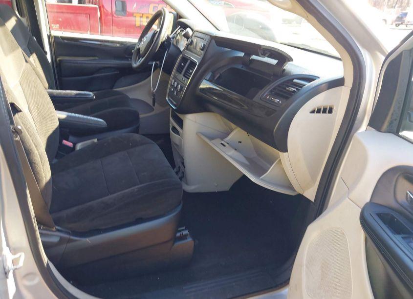 Photo 5 of 2012 Dodge Grand CARAVAN SE/AVP (VIN 2C4RDGBG9CR350493)