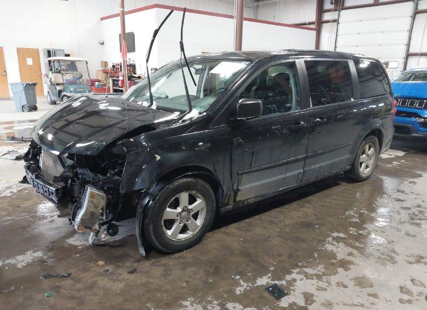 Photo 2 of 2013 Dodge Grand CARAVAN SE/SXT (VIN 2C4RDGBG9DR504637)