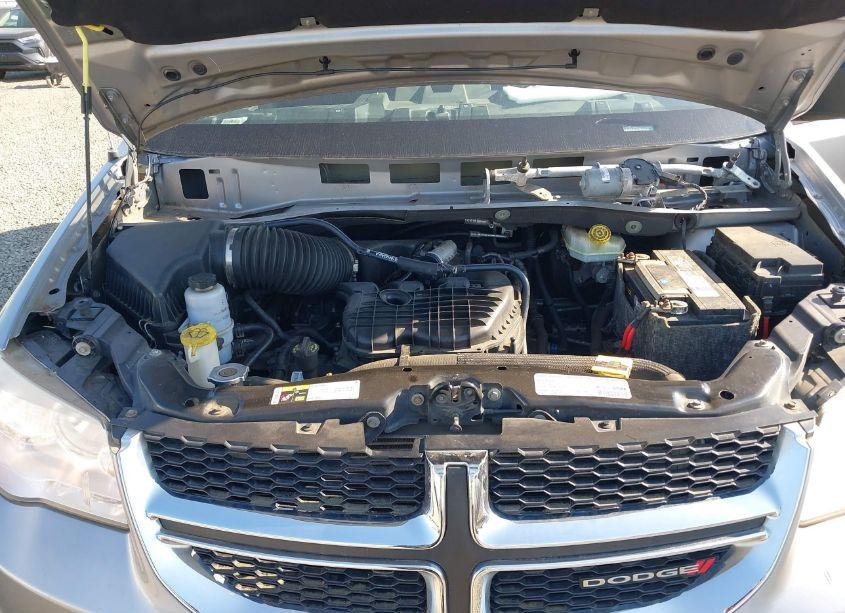 Photo 10 of 2013 Dodge Grand CARAVAN SE (VIN 2C4RDGBG9DR735957)