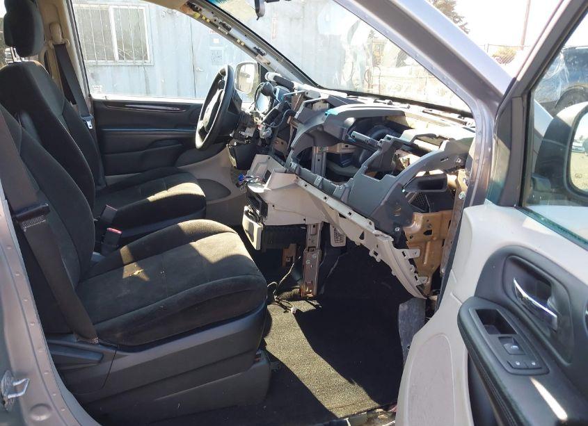 Photo 5 of 2013 Dodge Grand CARAVAN SE (VIN 2C4RDGBG9DR735957)