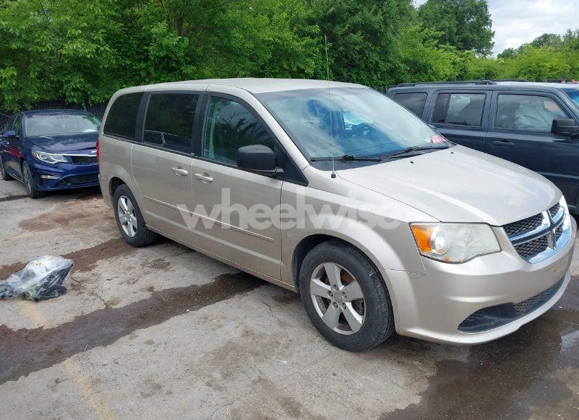 2013 Dodge Grand CARAVAN SE (VIN 2C4RDGBG9DR762270) main photo
