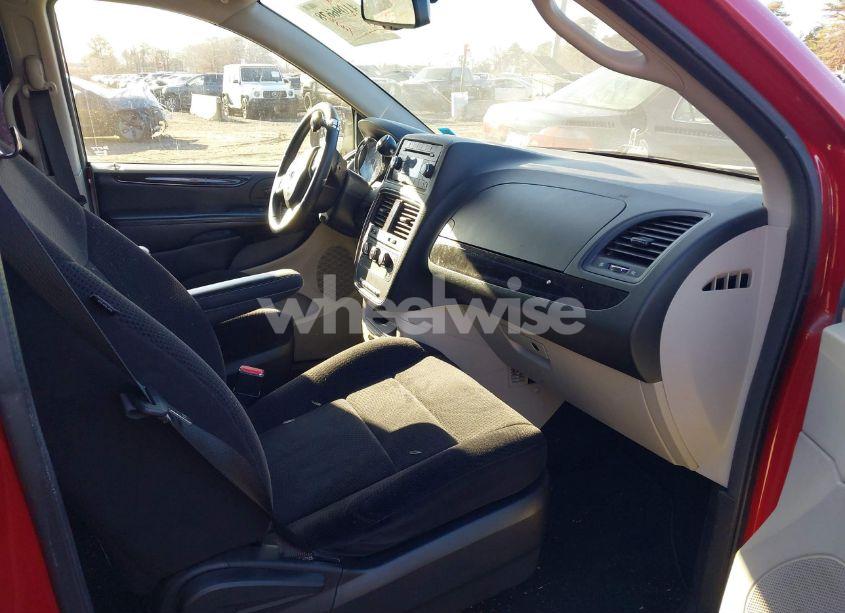 Photo 5 of 2014 Dodge Grand CARAVAN AMERICAN VALUE PKG (VIN 2C4RDGBG9ER129494)