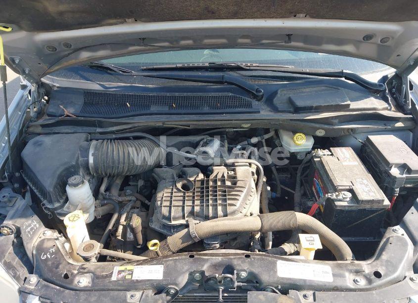 Photo 10 of 2014 Dodge Grand CARAVAN SE (VIN 2C4RDGBG9ER332322)