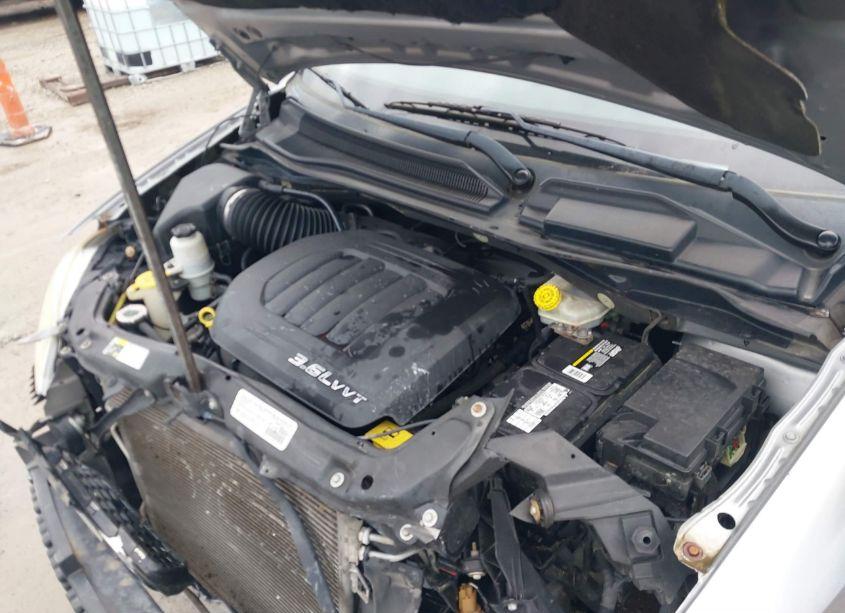 Photo 10 of 2014 Dodge Grand CARAVAN SE (VIN 2C4RDGBG9ER354983)