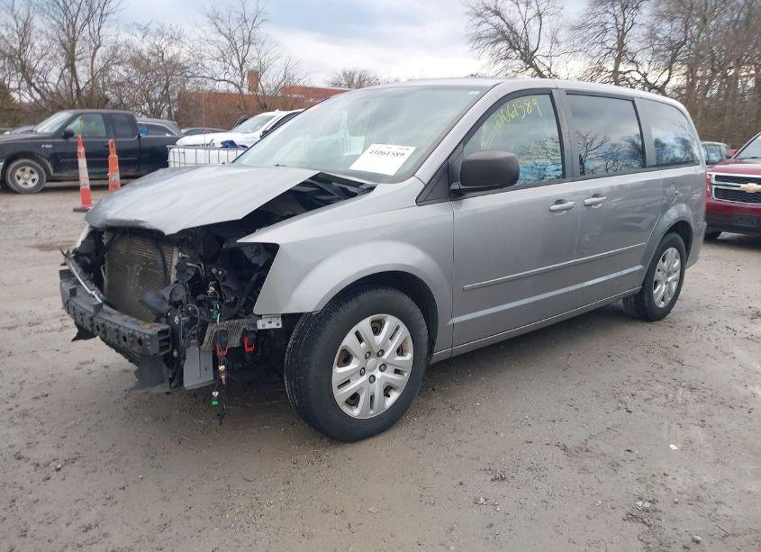 Photo 2 of 2014 Dodge Grand CARAVAN SE (VIN 2C4RDGBG9ER354983)