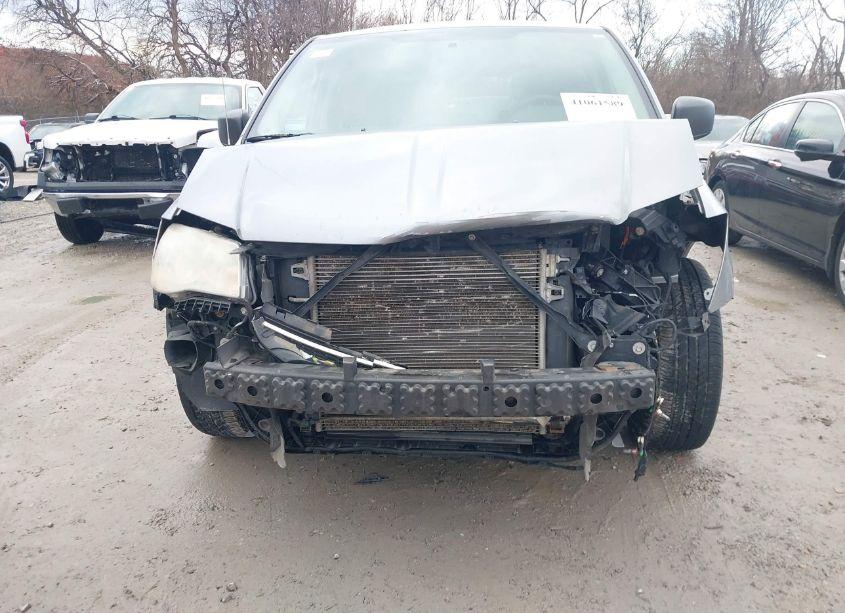 Photo 6 of 2014 Dodge Grand CARAVAN SE (VIN 2C4RDGBG9ER354983)