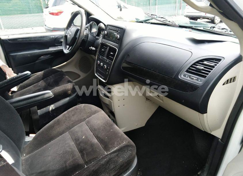 Photo 5 of 2014 Dodge Grand CARAVAN AVP/SE (VIN 2C4RDGBG9ER393122)