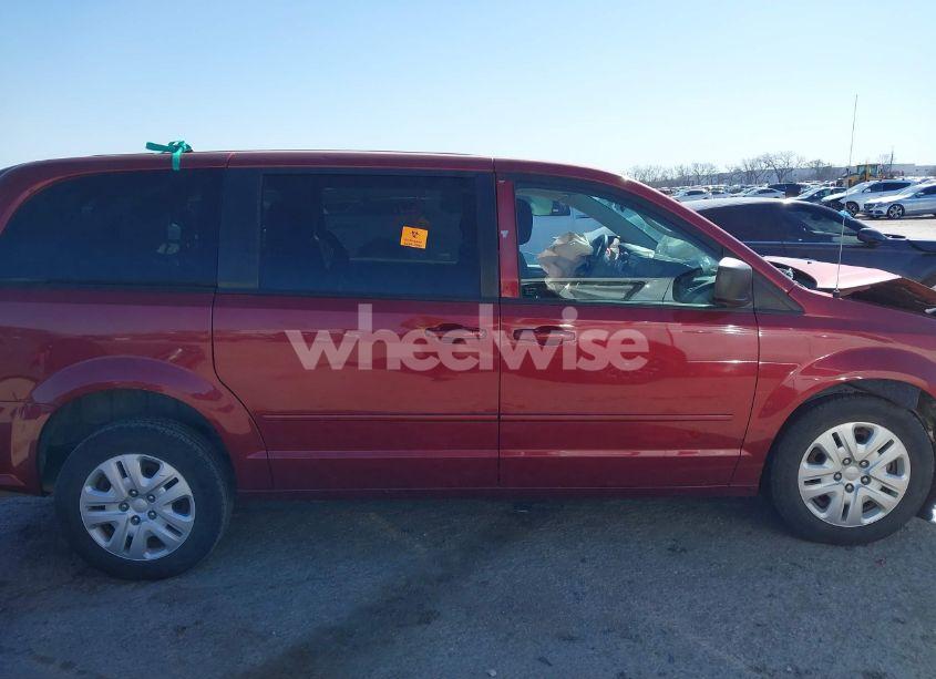 Photo 13 of 2014 Dodge Grand CARAVAN SE (VIN 2C4RDGBG9ER471026)