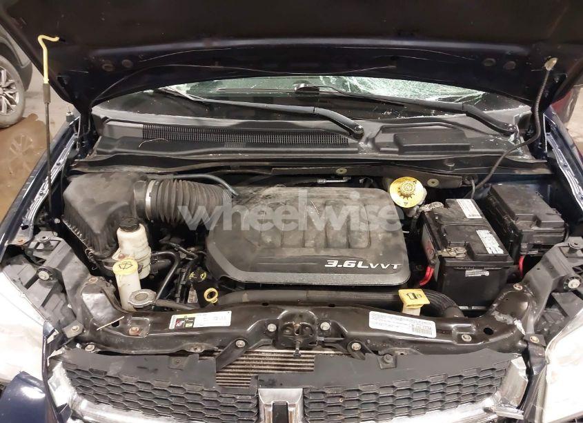 Photo 10 of 2015 Dodge Grand CARAVAN SE (VIN 2C4RDGBG9FR512286)