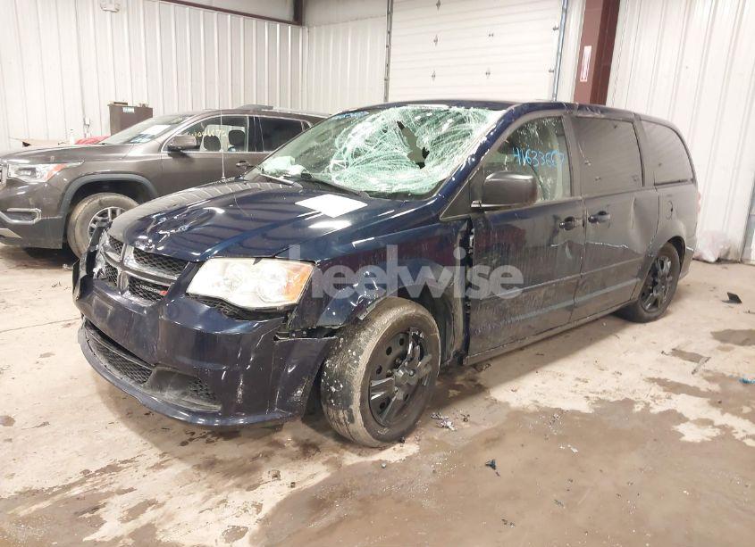 Photo 2 of 2015 Dodge Grand CARAVAN SE (VIN 2C4RDGBG9FR512286)